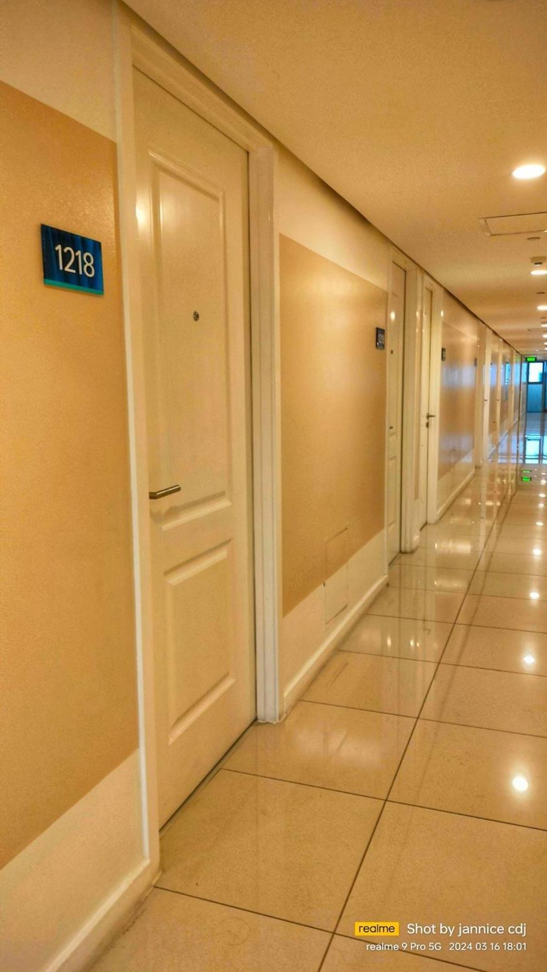 Aparthotel The Aces Crib At Azure North Pampanga Extérieur photo