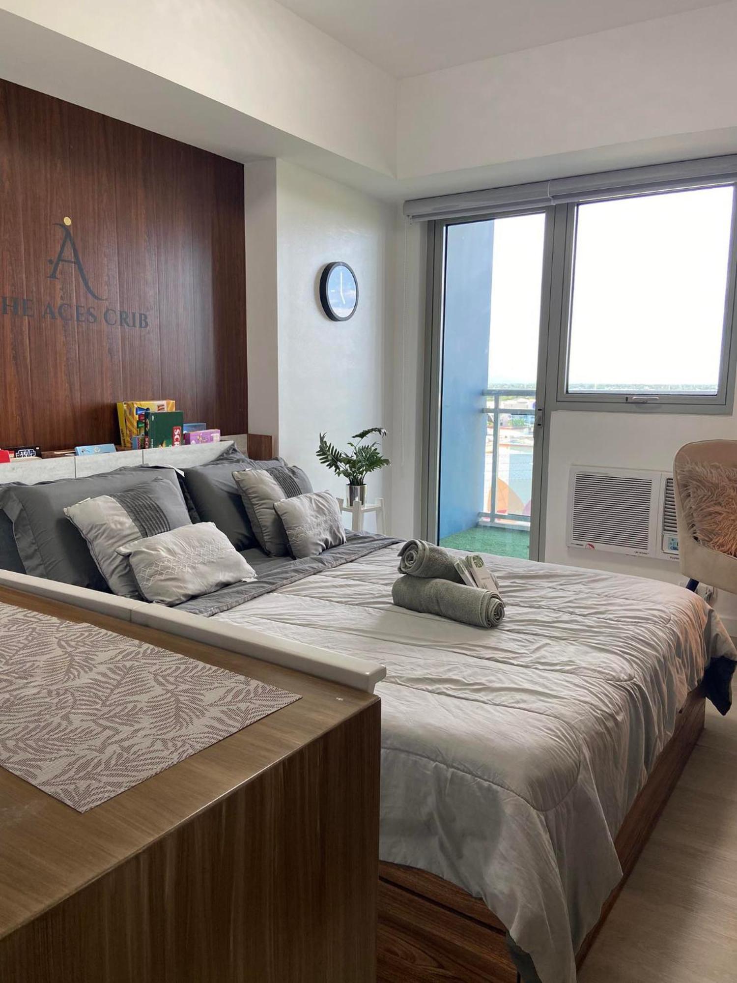 Aparthotel The Aces Crib At Azure North Pampanga Extérieur photo